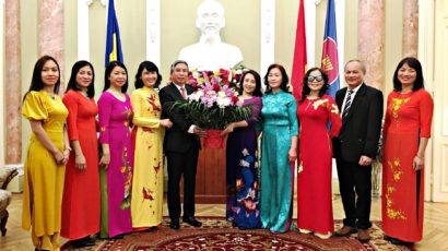 Kỷ niệm 10 năm ngày thành lập CLB Phụ nữ Việt Nam tại Romania